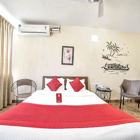Oyo 674 Apartment Hotel Manar Luxury Suites Haidarábád Kültér fotó