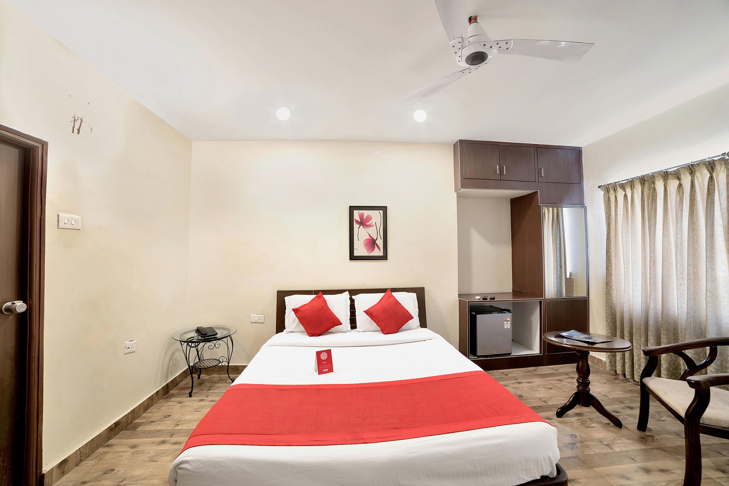 Oyo 674 Apartment Hotel Manar Luxury Suites Haidarábád Kültér fotó