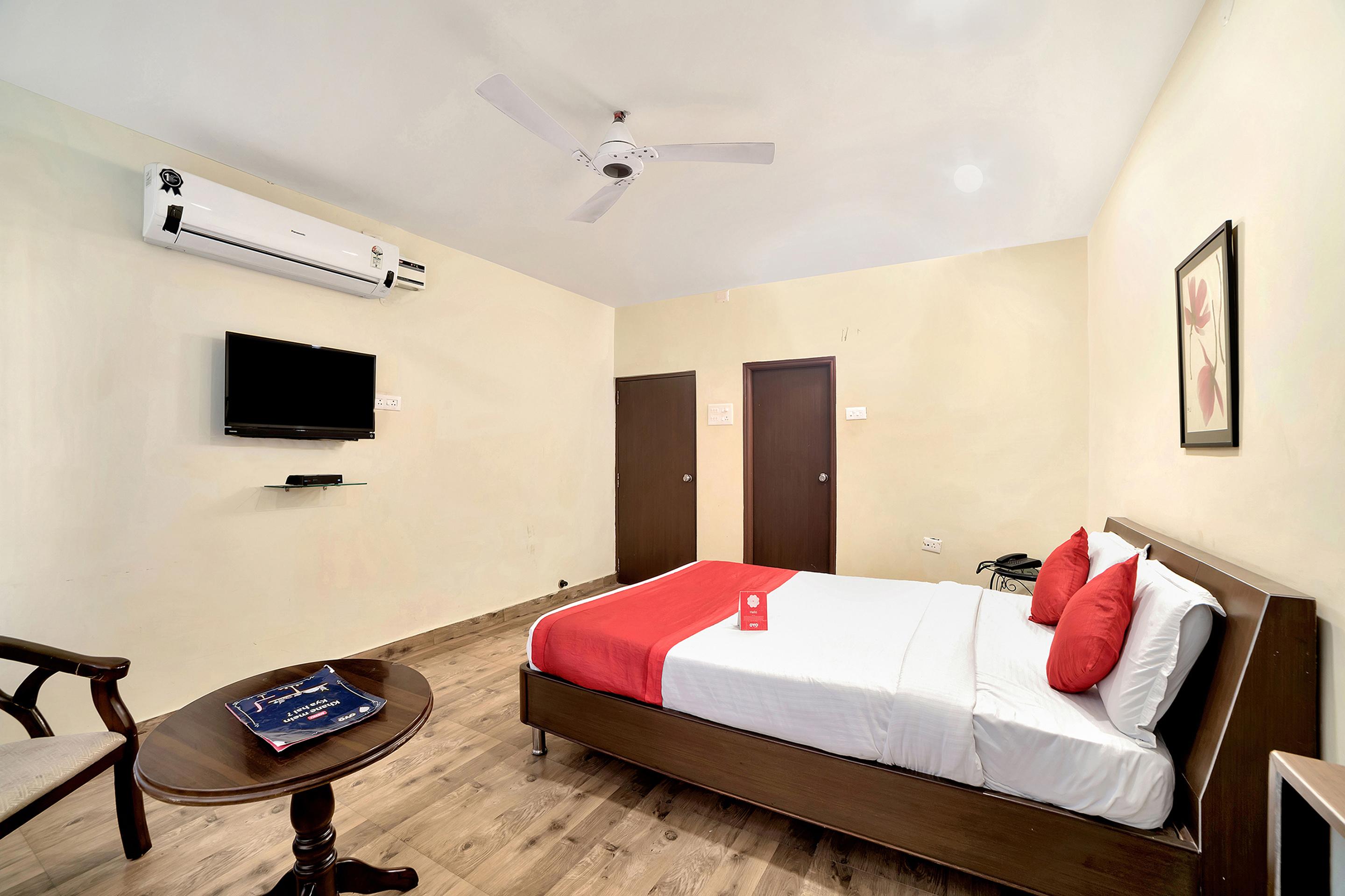 Oyo 674 Apartment Hotel Manar Luxury Suites Haidarábád Kültér fotó
