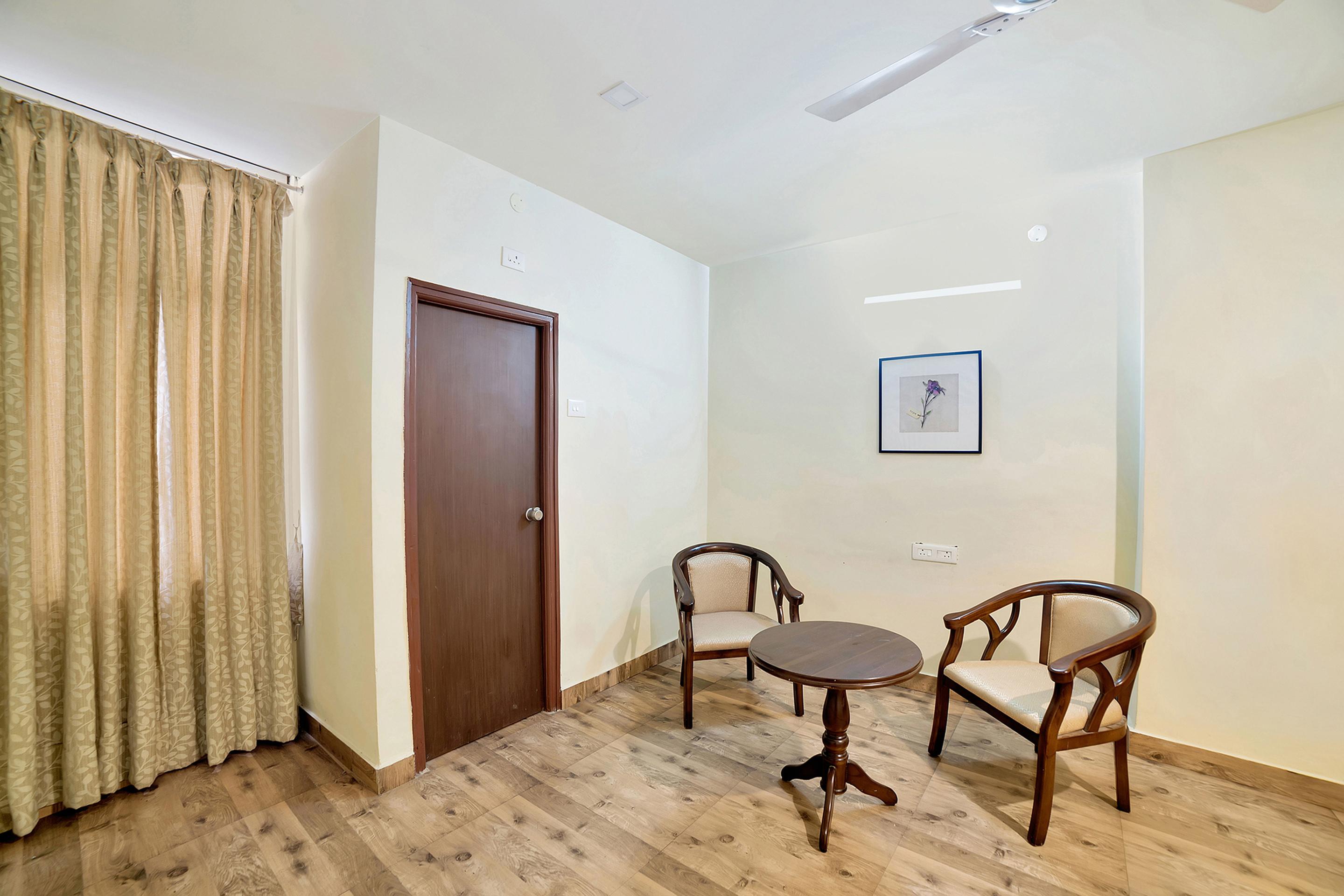 Oyo 674 Apartment Hotel Manar Luxury Suites Haidarábád Kültér fotó