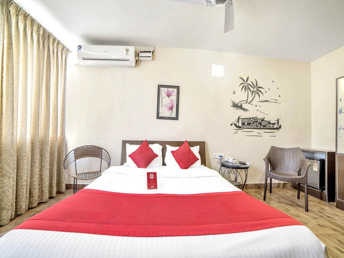 Oyo 674 Apartment Hotel Manar Luxury Suites Haidarábád Kültér fotó