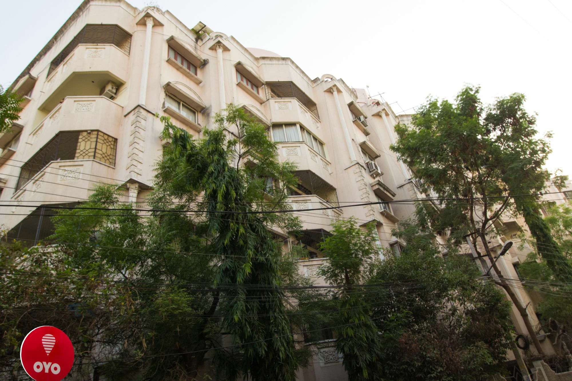 Oyo 674 Apartment Hotel Manar Luxury Suites Haidarábád Kültér fotó